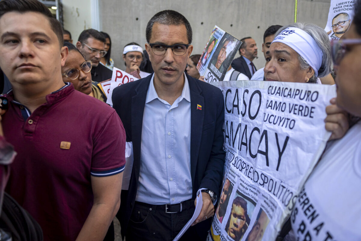 El clamor de Nicmer Evans y Martha Tineo por la libertad plena de los presos políticos