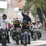 En imágenes: así recibieron a los presos políticos excarcelados en Venezuela