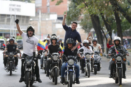 En imágenes: así recibieron a los presos políticos excarcelados en Venezuela