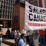 Trabajadores y pensionados protestaron frente al Ministerio del Trabajo para exigir reivindicaciones salariales 