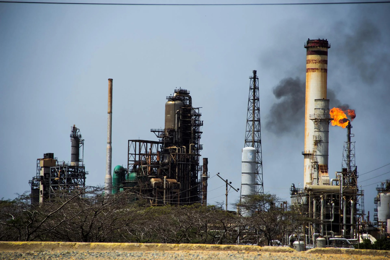 Ingresos por exportaciones petroleras en Venezuela llegaron a unos 5.000 millones de dólares