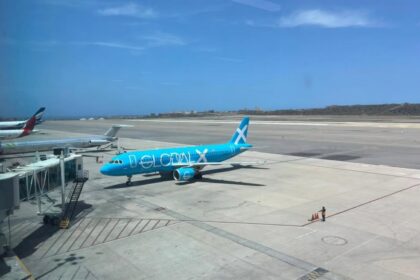 Llegaron a Venezuela 142 migrantes repatriados en un vuelo procedente de Estados Unidos