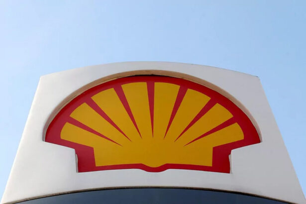 Delcy Rodríguez y el secretario de Interior de EE UU celebran una reunión para firmar un acuerdo con Shell