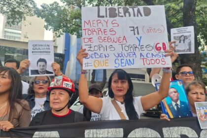Familiares de presos políticos protestaron frente al Ministerio para el Servicio Penitenciario en Caracas