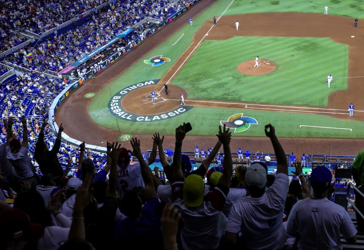 Venezuela remontó ante Italia y avanzó a su primera final del Clásico Mundial de Beisbol