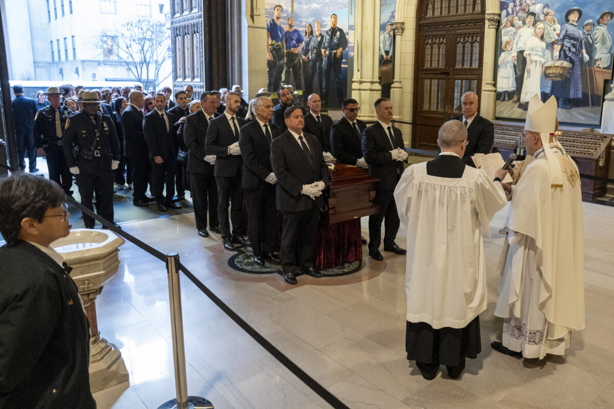 En imágenes: así despidieron a Willie Colón con una misa en Nueva York