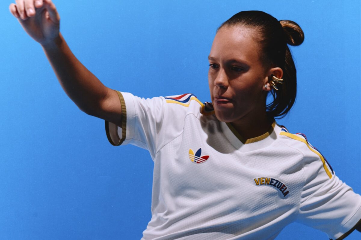 #TeExplicamosElDía | Viernes 20 de marzo La FVF presentó nueva camiseta de visitante que rinde tributo a las raíces del fútbol venezolano