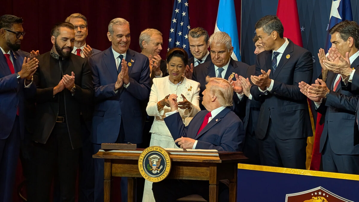 Trump anunció una coalición militar en Latinoamérica contra carteles tras reunión con 12 presidentes de la región