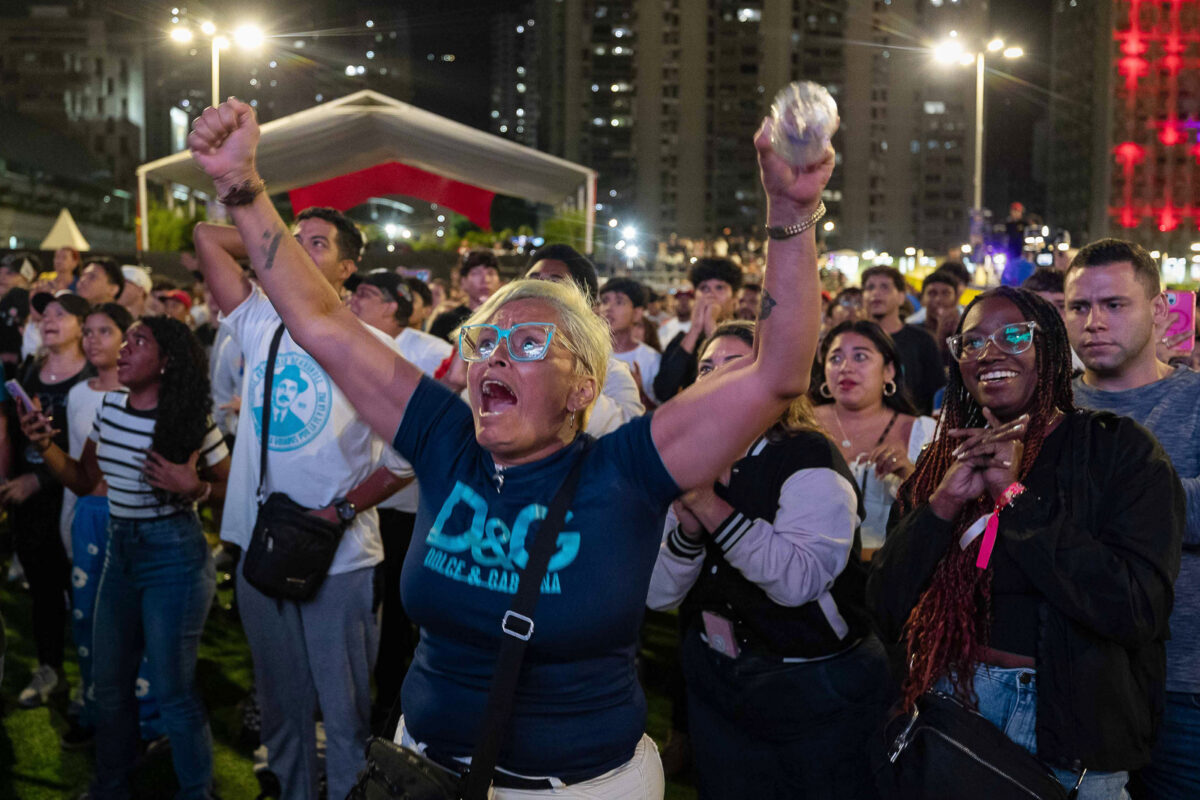 Miles de venezolanos salieron a las calles para celebrar su primer Clásico Mundial de Beisbol