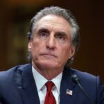 ¿Quién es Doug Burgum, el secretario del Interior de Estados Unidos?