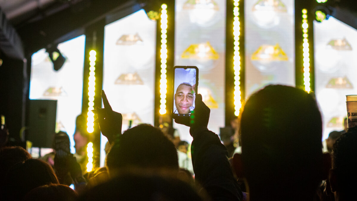 Caracas baila salsa para reencontrarse: una noche con Porfi Baloa y sus Adolescentes en La Clave