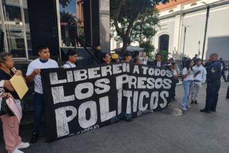 Familiares de presos políticos denunciaron irregularidades en la aplicación de la Ley de Amnistía frente a la AN