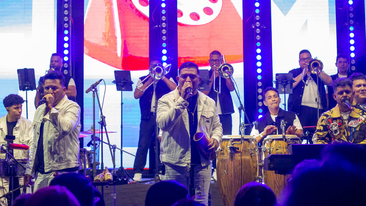 Caracas baila salsa para reencontrarse: una noche con Porfi Baloa y sus Adolescentes en La Clave