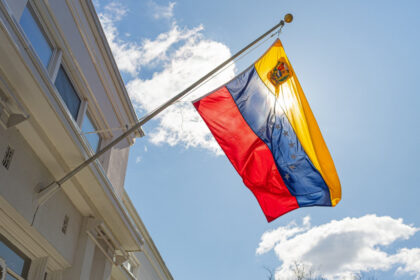 Gobierno aseguró que retomó el control de las sedes diplomáticas de Venezuela en EE UU