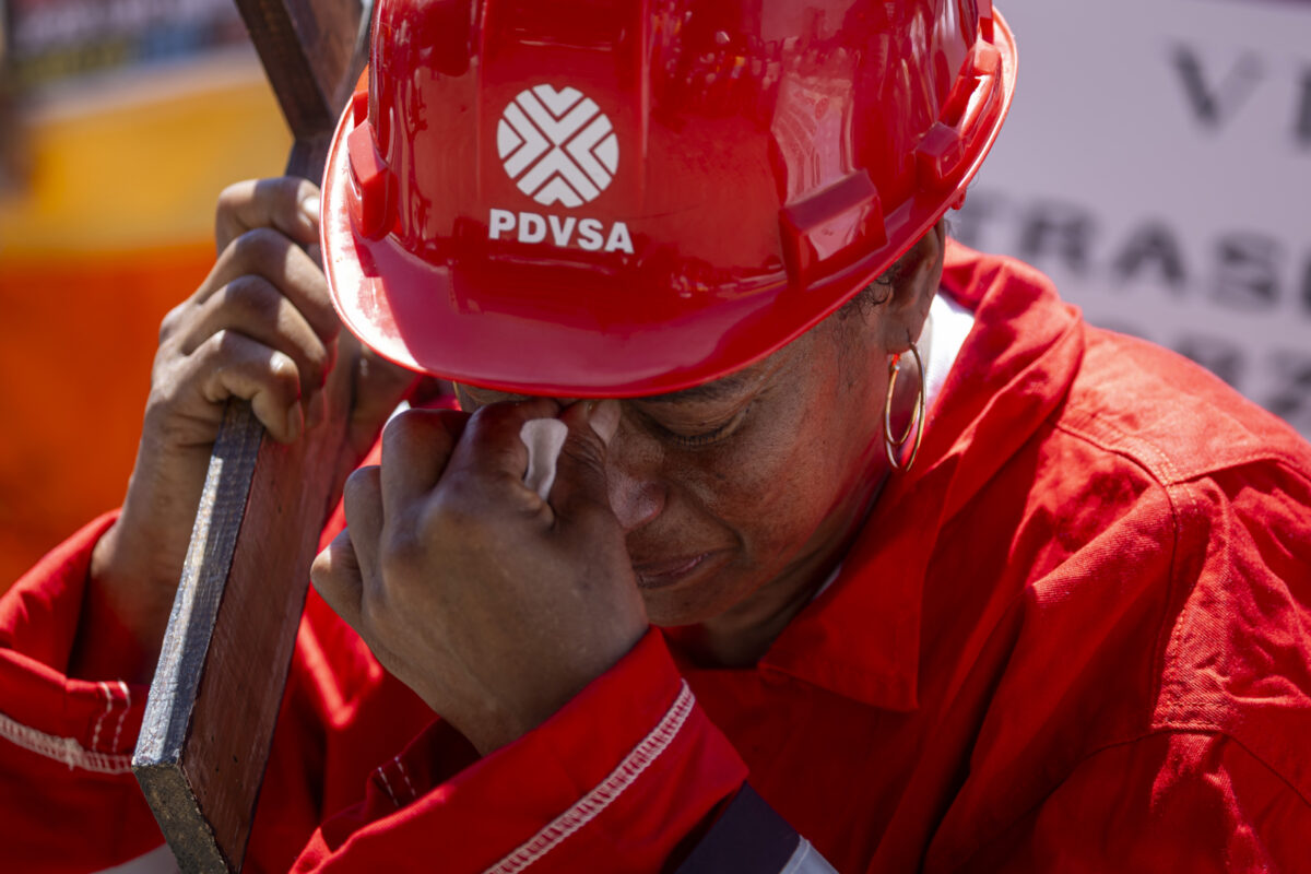 En imágenes: el viacrucis de los familiares de trabajadores de PDVSA detenidos 