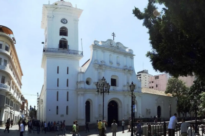 Papa León XIV nombró a dos obispos auxiliares de Caracas 