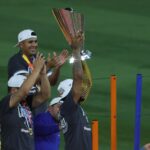 El trofeo del Clásico Mundial de Beisbol llegó a Venezuela