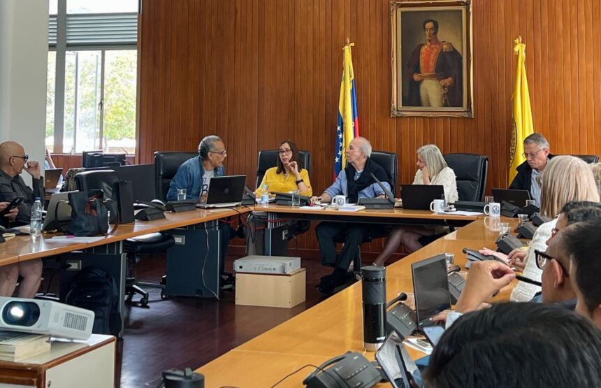 Consejo Universitario de la UCV aprobó elecciones estudiantiles y de representantes de la FCU 