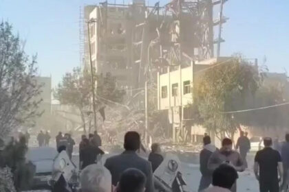 Israel atacó la Asamblea de Expertos en Irán, ente encargado de elegir al nuevo ayatola