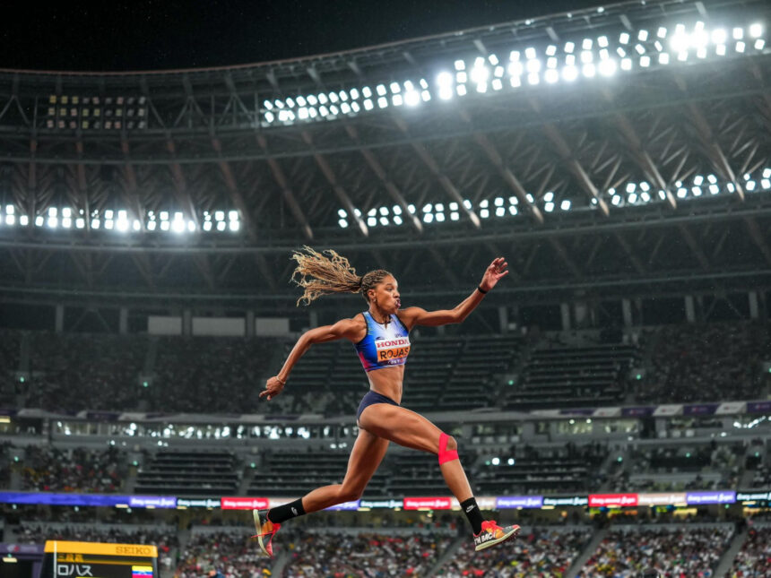 Yulimar Rojas se llevó la medalla de plata en el el Campeonato Mundial de Atletismo en Pista Cubierta 2026