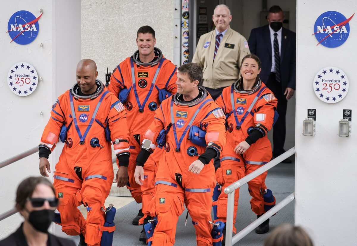La misión Artemis II despegó para su viaje de 10 días en la órbita lunar: el primero en más de 50 años