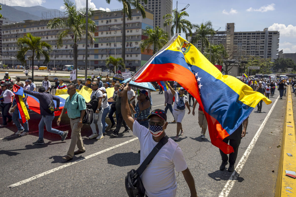 Al menos cinco personas fueron detenidas durante la marcha de trabajadores a Miraflores