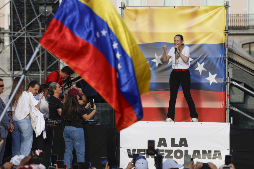 En imágenes: miles de venezolanos se reunieron con María Corina Machado en Madrid