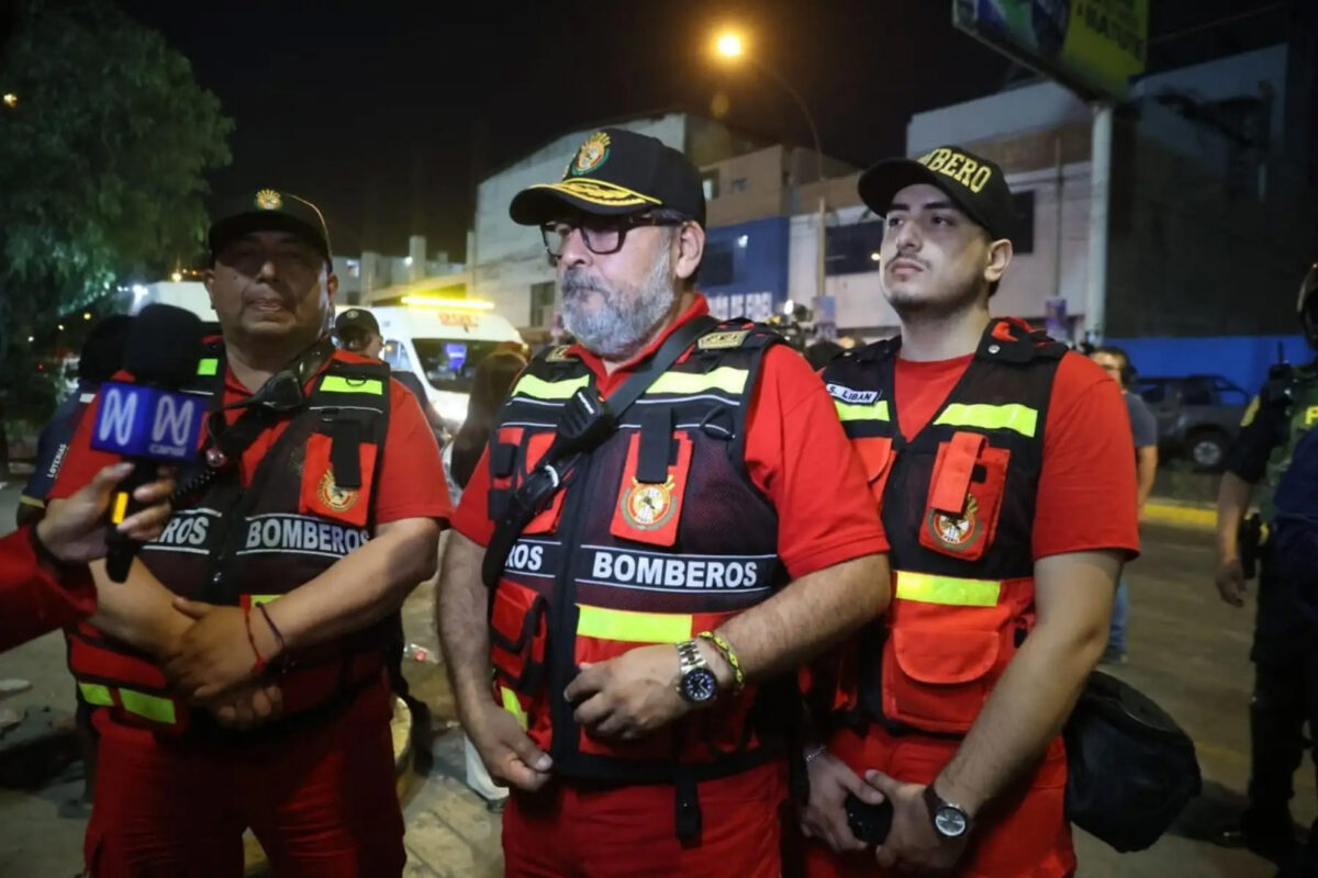 Al menos un muerto y 47 heridos durante encuentro de hinchas en estadio de Alianza Lima