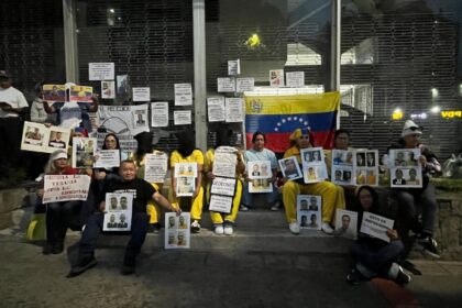 Familiares de presos políticos en Venezuela se sumaron a protesta internacional para exigir su liberación