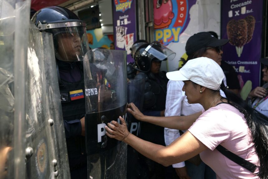 El día que la dignidad llegó con los trabajadores y pensionados a un kilómetro de Miraflores 