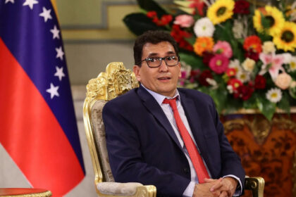 Embajador Milton Rengifo: “Colombia está dispuesta a contribuir en la paz política de Venezuela”