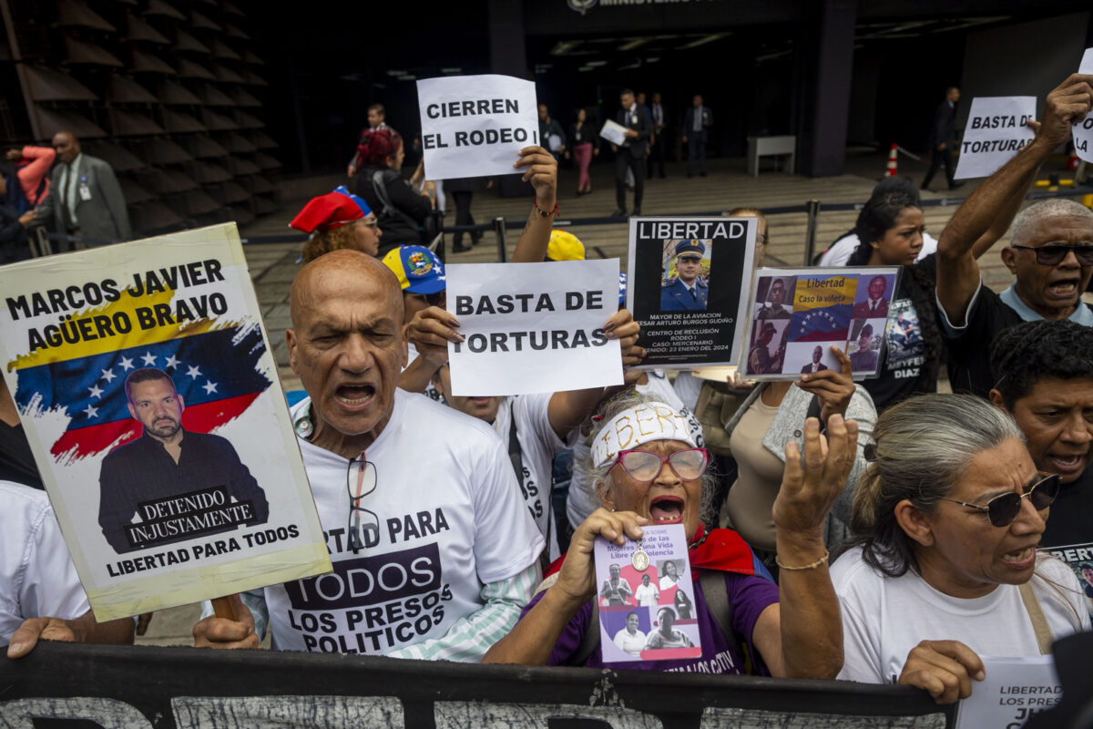 Ministerio Público recibió a familiares de presos políticos y sus denuncias de tortura