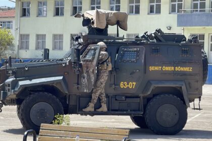 Tiroteo en escuela de Turquía dejó un muerto y 16 heridos