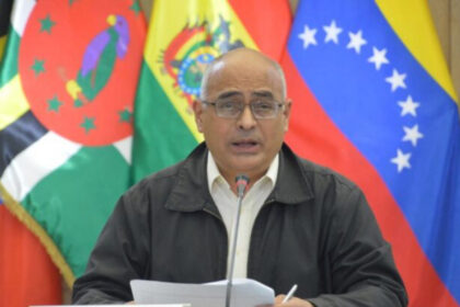 Designaron a Carlos Alvarado como ministro de Salud en sustitución de Nuramy Gutiérrez