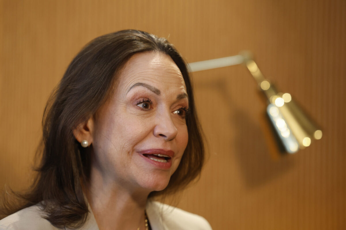 María Corina Machado rechazó cánticos racistas coreados durante la concentración en Madrid