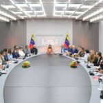 Gobierno venezolano lanzó consulta nacional para reportar trámites burocráticos