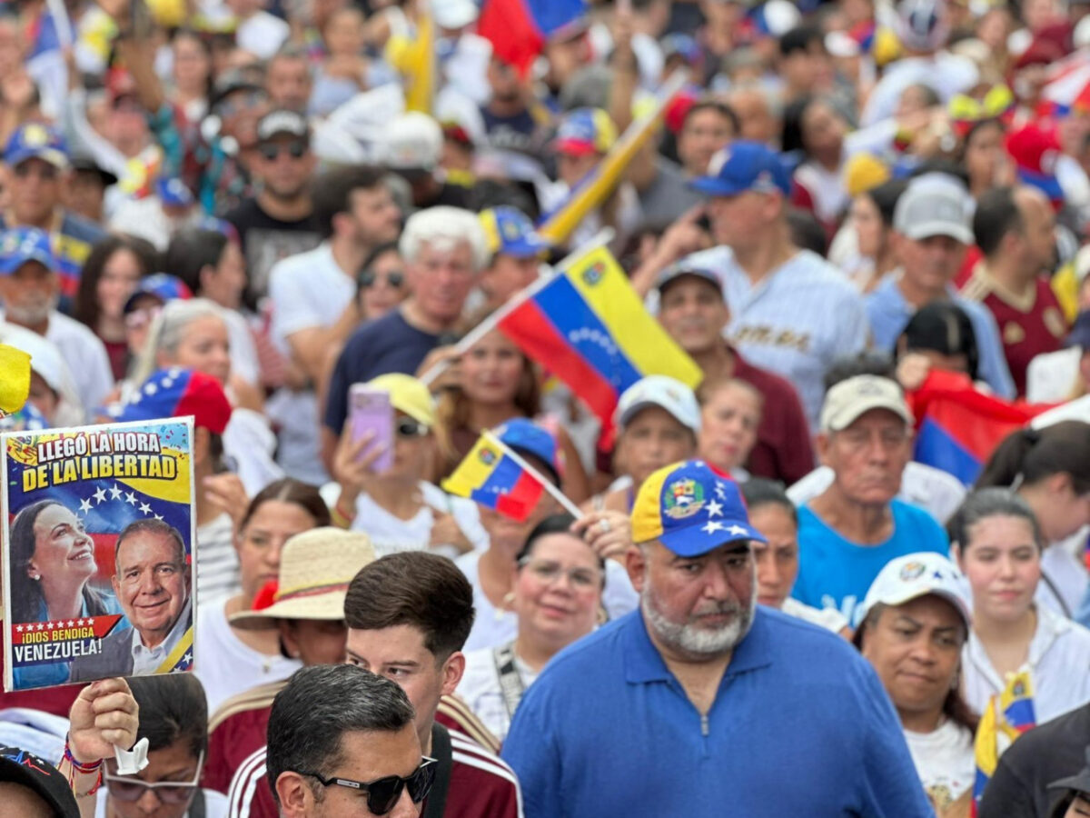 Venezolanos se concentraron en Panamá para participar en encuentro con María Corina Machado