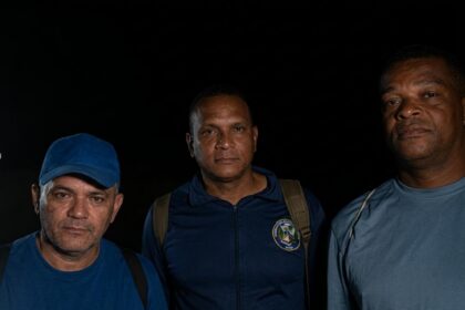 “Gracias a todas esas personas que nunca nos han olvidado”: las reacciones de los tres expolicías metropolitanos excarcelados