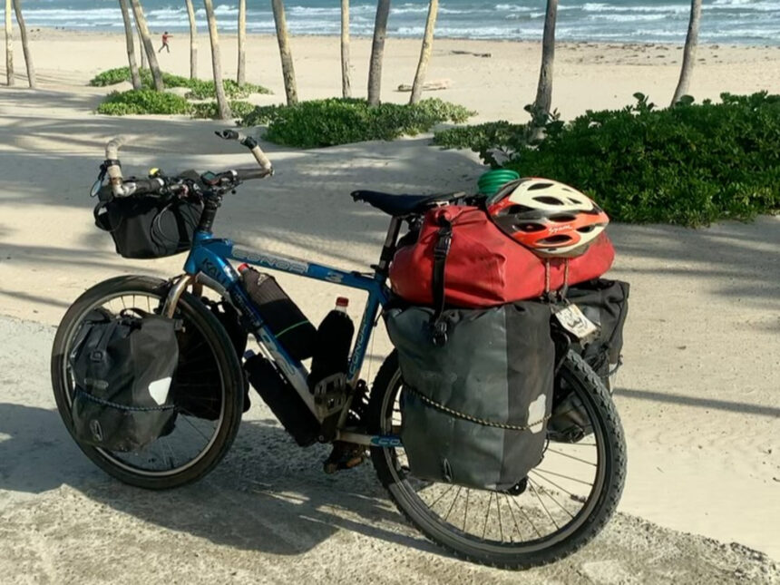 Recuperaron en Margarita la bicicleta robada con la que un español cruzó América de norte a sur