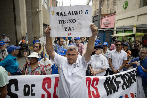 Profesores convocaron un nuevo paro nacional para el 19 de mayo