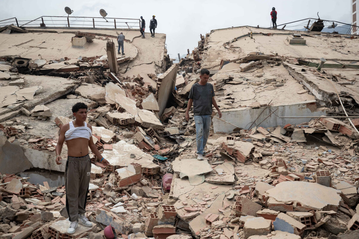 Gobierno encargado anunció la militarización de La Guaira tras terremotos