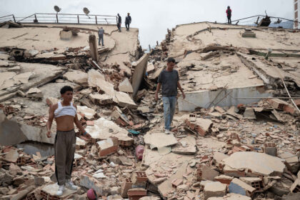 Gobierno encargado anunció la militarización de La Guaira tras terremotos