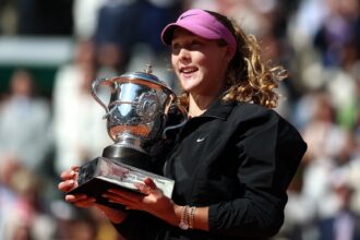 La rusa Mirra Andreeva conquistó Roland Garros y ganó el primer Grand Slam de su carrera
