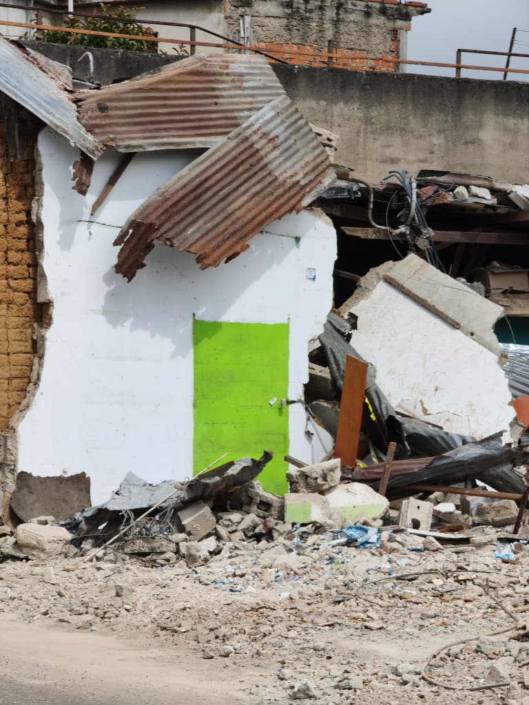 En Carayaca se respira desabastecimiento y abandono gubernamental tras el doble terremoto