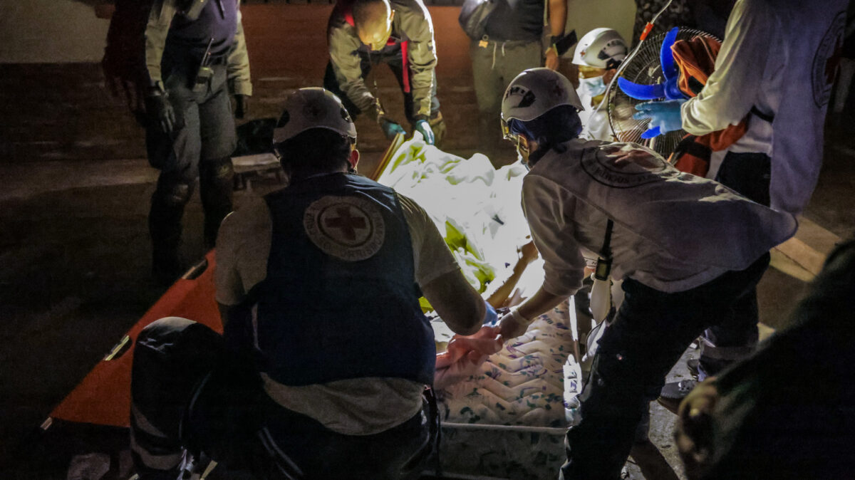 Cruz Roja Venezolana desplegó sus 41 filiales para atender a los afectados por los terremotos