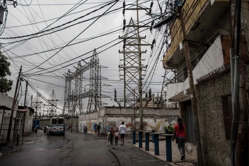 Gobierno encargado creó comisión para seleccionar contratistas en el sector eléctrico