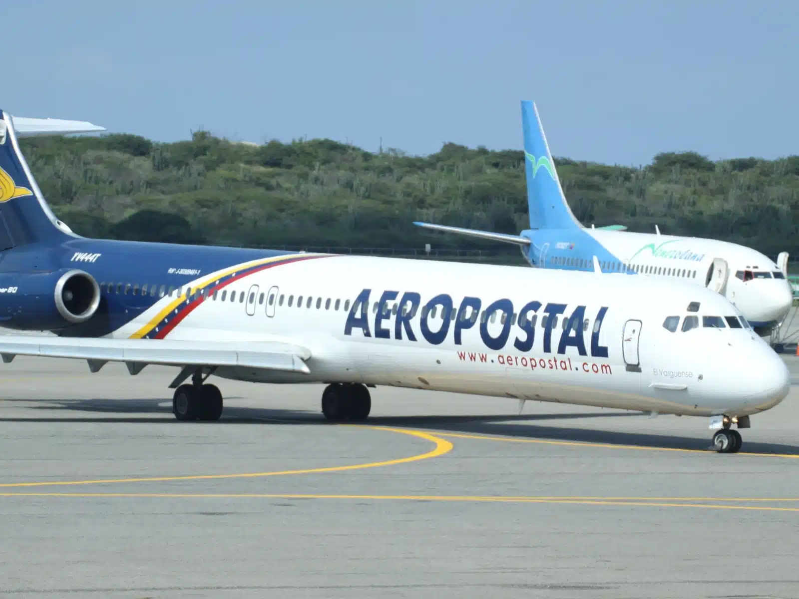 Aeropostal anunció tarifas especiales para la temporada alta en varias rutas nacionales