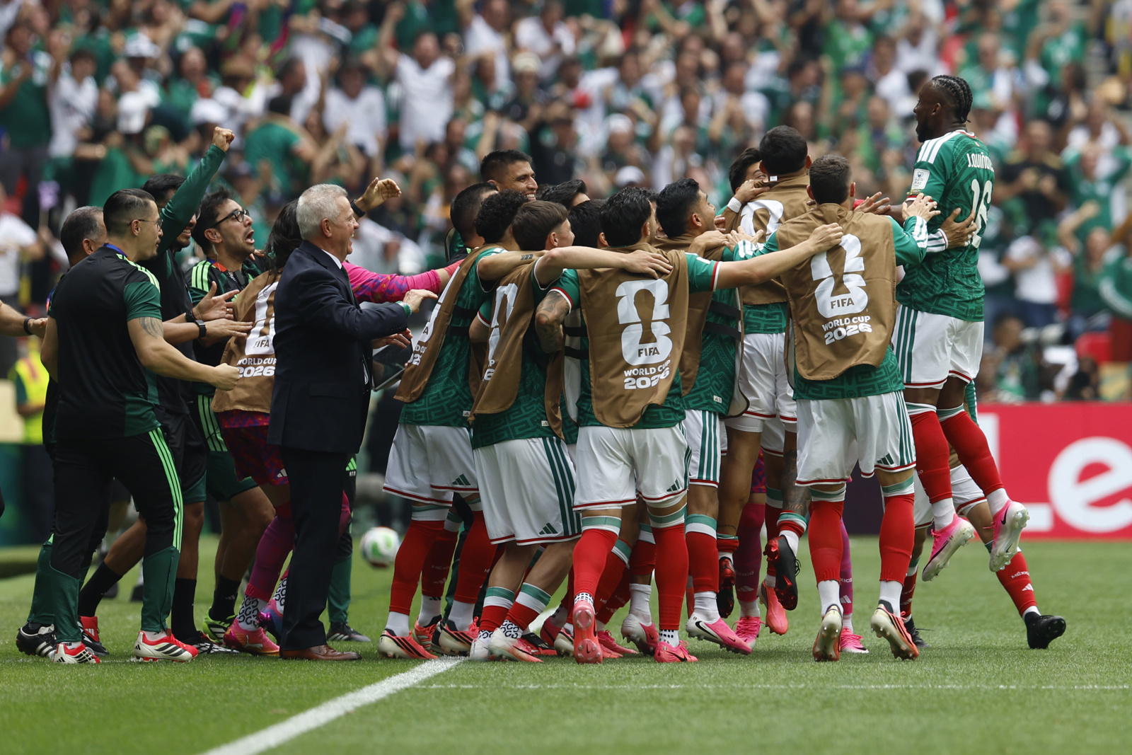 México vence a Sudáfrica 2-0 en el partido inaugural del Mundial 2026