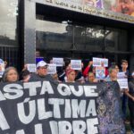 Familiares de presas políticas protestaron frente al Ministerio de la Mujer en Caracas
