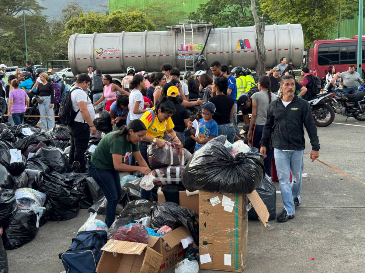 El Parque del Este se convirtió en un centro de acopio para los afectados por los terremotos